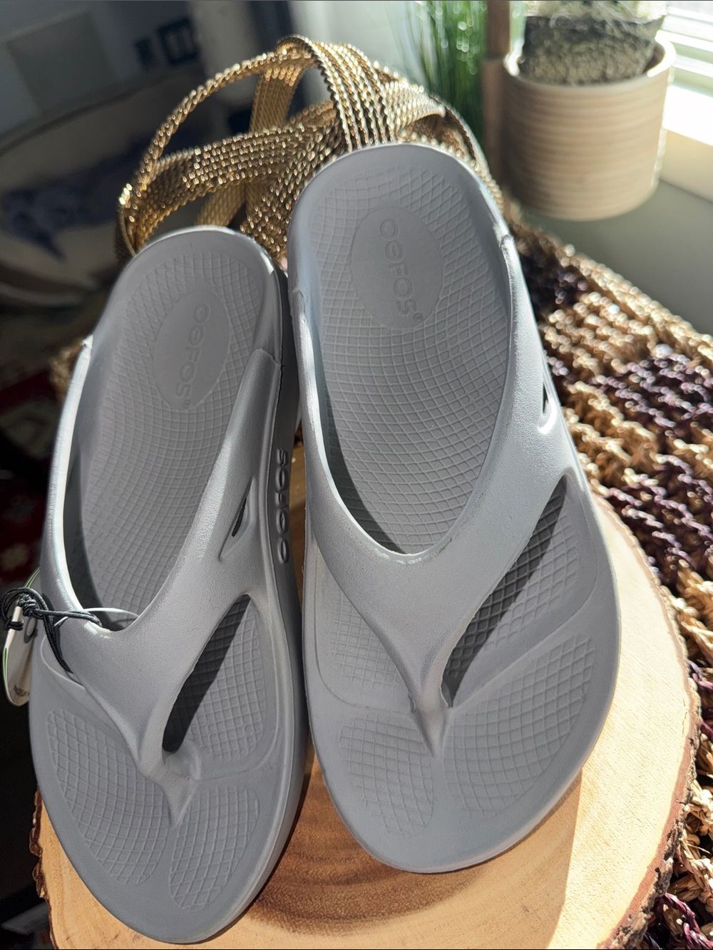 OOFOS OOriginal Recovery Sandals Steel Gray Women’s 5 Men’s 3 NWT